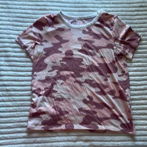 Pink camouflage T-shirt